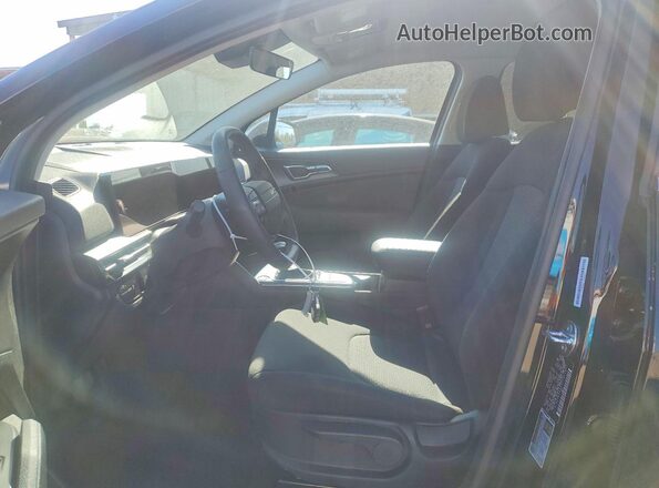 5XYK23DF3TG401897 2026 KIA SPORTAGE Черный 