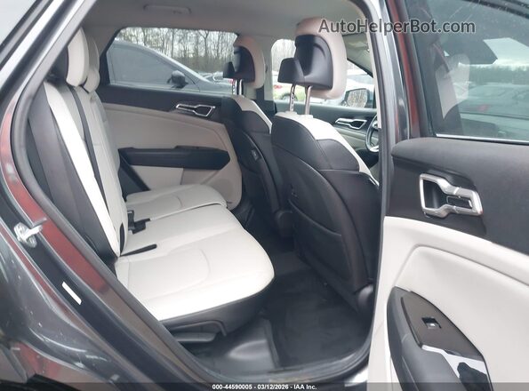 5XYK33AF4PG037660 2023 KIA SPORTAGE Gray Widok naklejki z numerem VIN