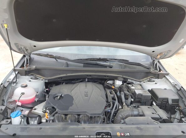 5XYK33DF3TG388453 2026 KIA SPORTAGE Gray Widok z tyłu