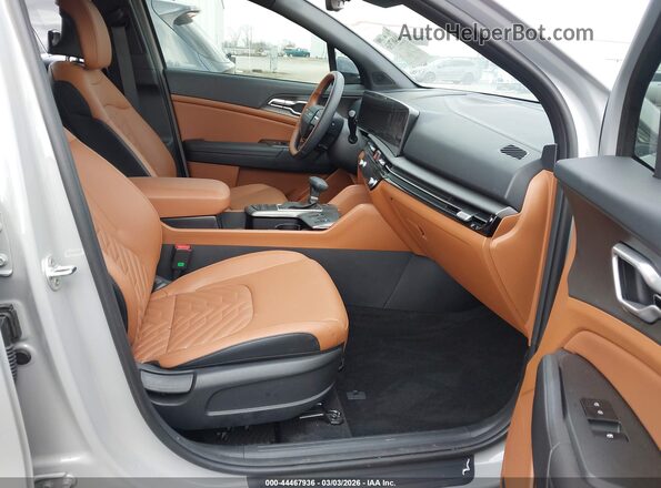 5XYK6CDF0TG370306 2026 KIA SPORTAGE Gray წინა სალონის ხედი