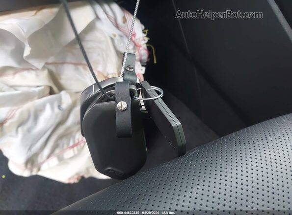 5XYP6DGC2SG710678 2025 KIA TELLURIDE Green Vista del salpicadero