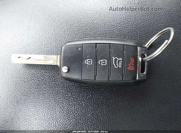 5XYPG4A32GG120526 2016 KIA SORENTO Blue Widok deski rozdzielczej