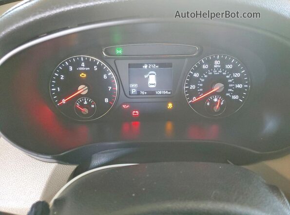 5XYPG4A54KG558474 2019 KIA SORENTO White 