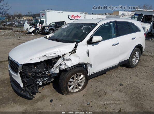 5XYPGDA33HG258514 2017 KIA SORENTO White 