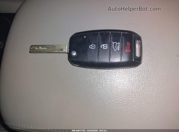 5XYPGDA33LG671879 2020 KIA SORENTO Blue Vista del salpicadero
