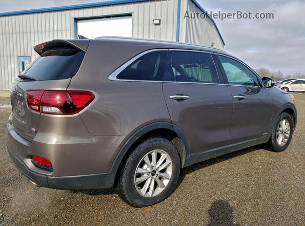 5XYPGDA38KG545337 2019 KIA SORENTO Желто-коричневый 