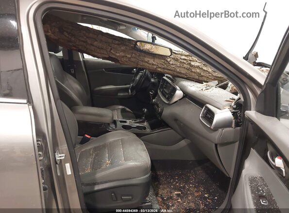 5XYPHDA11GG029422 2016 KIA SORENTO Gray Widok wnętrza z przodu