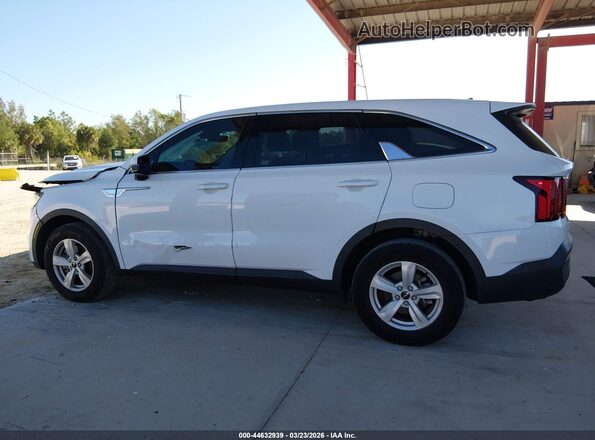 5XYRG4LC4PG179485 2023 KIA SORENTO White Widok wnętrza 360 stopni