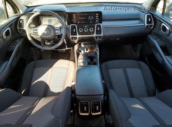 5XYRG4LC5MG073784 2021 KIA SORENTO Серый Вид панели приборов