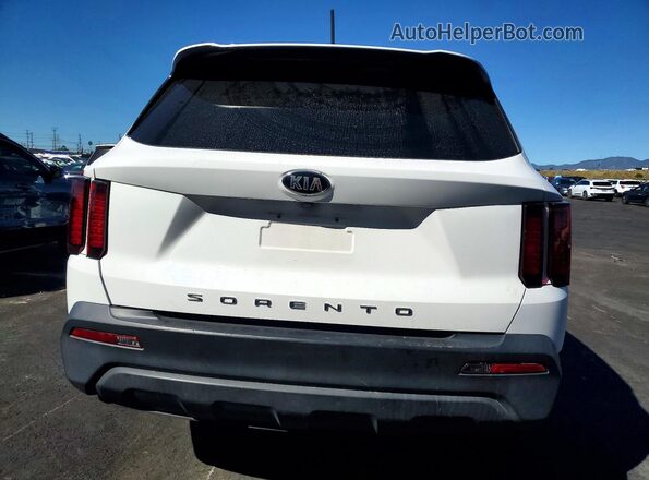 5XYRG4LC6MG040373 2021 KIA SORENTO White Rear view