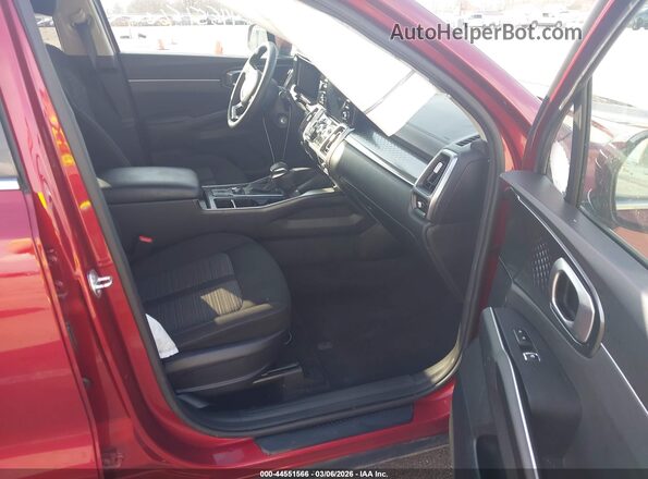 5XYRG4LC7PG209806 2023 KIA SORENTO Red Вид салону спереду