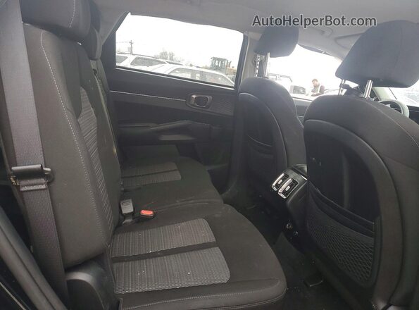 5XYRG4LC8MG043095 2021 KIA SORENTO Black Вид задньої частини салону