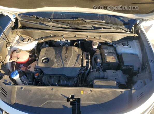 5XYRGDLC1MG016885 2021 KIA SORENTO Silver Widok wnętrza z tyłu