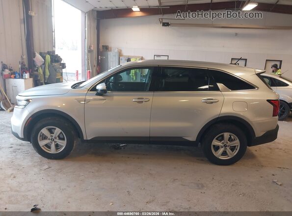 5XYRGDLC8NG084098 2022 KIA SORENTO Silver 