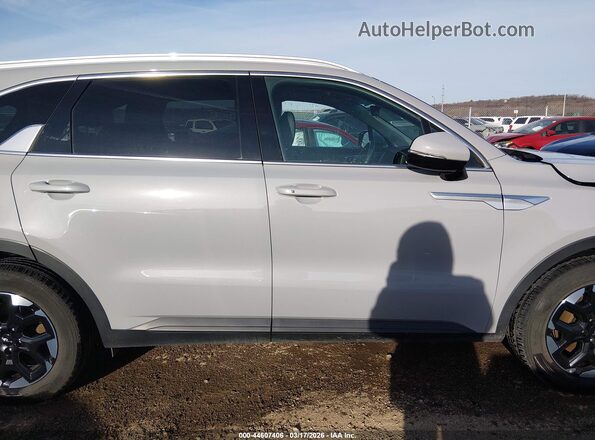 5XYRL4JC3SG320117 2025 KIA SORENTO Gray Widok wnętrza z tyłu