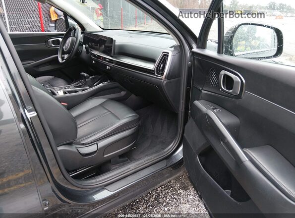 5XYRLDJC4RG285534 2024 KIA SORENTO Gray Вид салону спереду