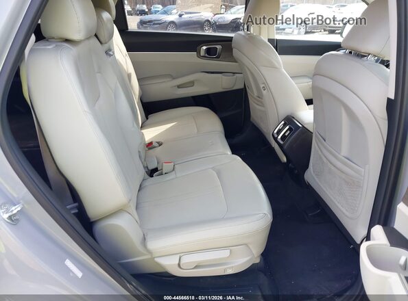 5XYRLDLC1NG092197 2022 KIA SORENTO Gray Widok naklejki z numerem VIN