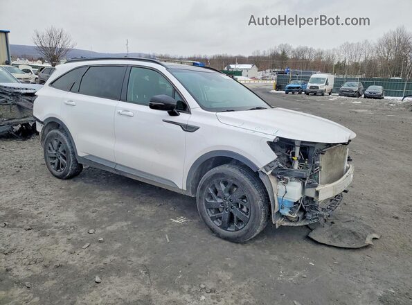 5XYRLDLC9MG052142 2021 KIA SORENTO White Front right