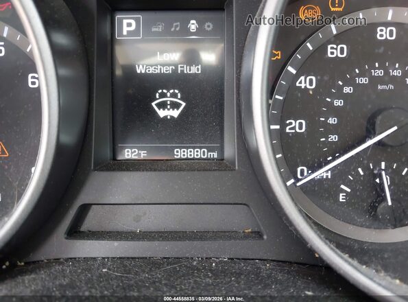 5XYZT3LB3HG492137 2017 HYUNDAI SANTA FE SPORT Silver 
