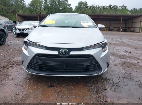 5YFB4MDEXTP414908 2026 TOYOTA LL Silver Rear interior view