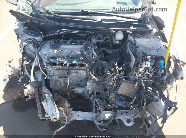 5YFBURHE2HP693429 2017 TOYOTA LL White Widok z tyłu