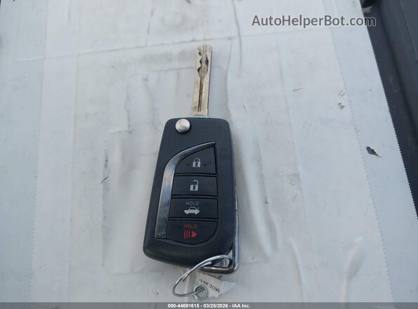 5YFEPMAE1MP185948 2021 TOYOTA LL Silver 
