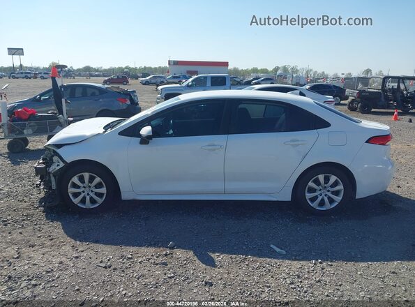 5YFEPMAE4MP211300 2021 TOYOTA LL Белый 