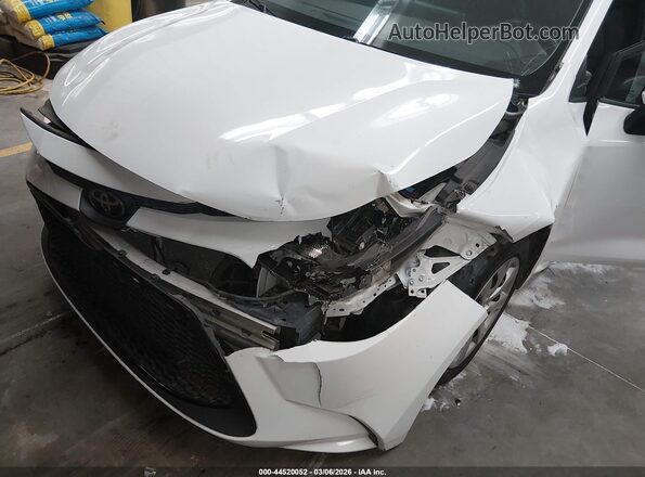 5YFEPMAE4MP234012 2021 TOYOTA LL White Front view