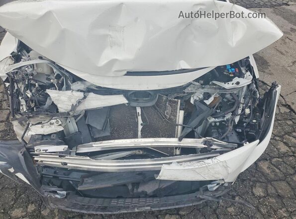 5YFEPMAE4NP342082 2022 TOYOTA LL White უკანა სალონის ხედი