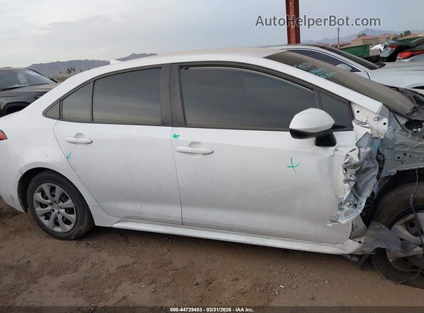 5YFEPMAE7NP364044 2022 TOYOTA LL White Սալոնի հետևի տեսք