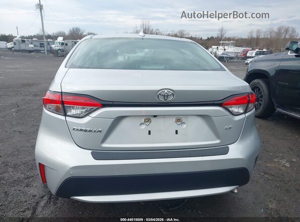 5YFEPMAE9MP217643 2021 TOYOTA LL Silver 