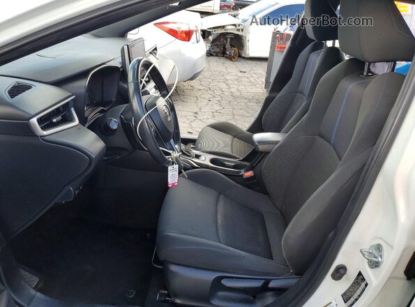 5YFS4MCE5MP072755 2021 TOYOTA LL Белый Вид салона спереди