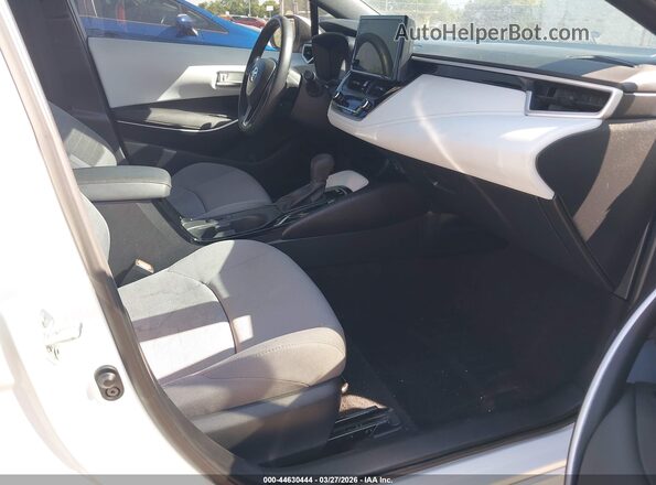 5YFS4MCE9RP212992 2024 TOYOTA LL White Вид салону спереду