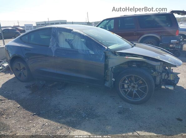 5YJ3E1EA0PF582876 2023 TESLA MODEL 3 Gray 