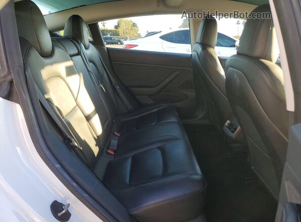 5YJ3E1EA2KF397155 2019 TESLA MODEL Белый Вид задних сидений