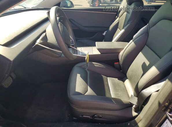 5YJ3E1EA5RF726005 2024 TESLA MODEL Gray Вид салону спереду