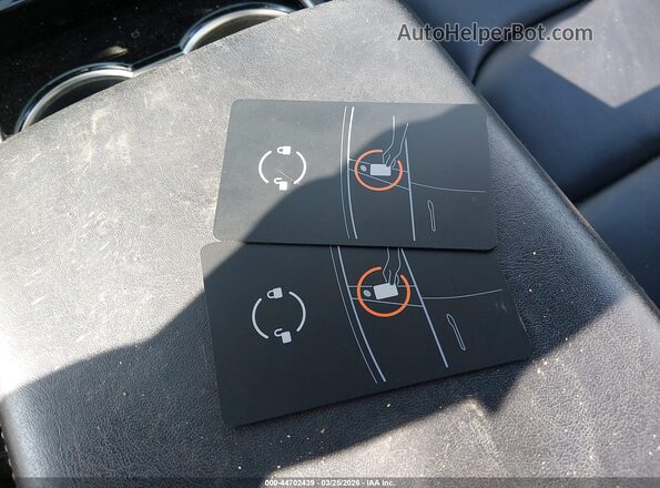 5YJ3E1EB0KF208673 2019 TESLA MODEL 3 Black 