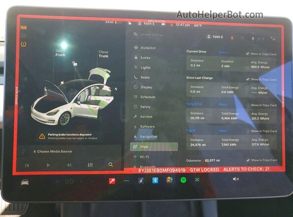 5YJ3E1EB0MF094919 2021 TESLA MODEL White Vista del cuadro de instrumentos