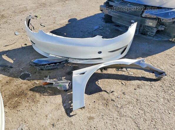 5YJ3E1EB0MF094919 2021 TESLA MODEL White Vista del compartimento del motor