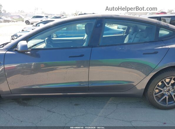 5YJ3E1EB0NF256761 2022 TESLA MODEL 3 Серый 