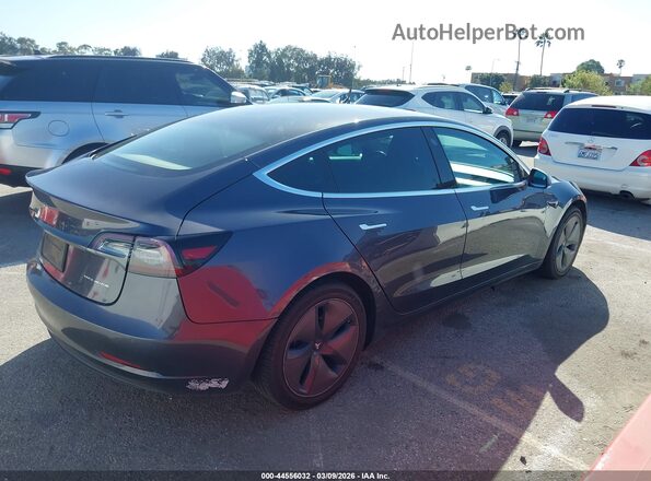 5YJ3E1EB1KF386432 2019 TESLA MODEL 3 Gray Rear interior view