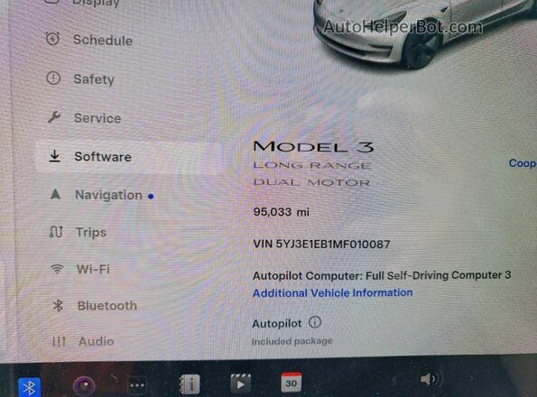 5YJ3E1EB1MF010087 2021 TESLA MODEL White Սարքավորումների վահանակի տեսք