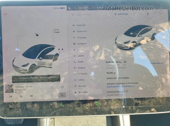 5YJ3E1EB3JF178860 2018 TESLA MODEL White Vista del cuadro de instrumentos