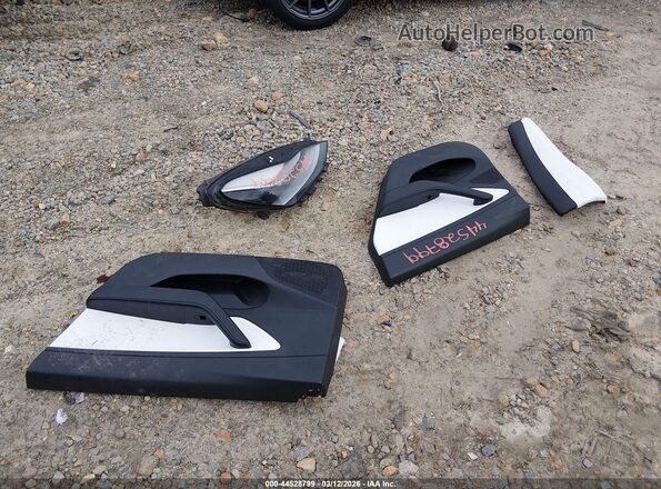 5YJ3E1EB3MF936992 2021 TESLA MODEL 3 White Widok deski rozdzielczej