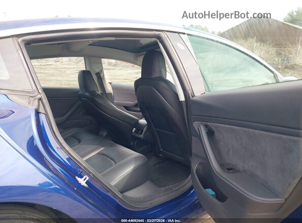 5YJ3E1EB4KF193739 2019 TESLA MODEL 3 Blue 