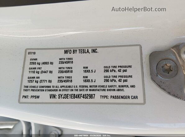 5YJ3E1EB4KF452987 2019 TESLA MODEL 3 White ძრავის განყოფილების ხედი