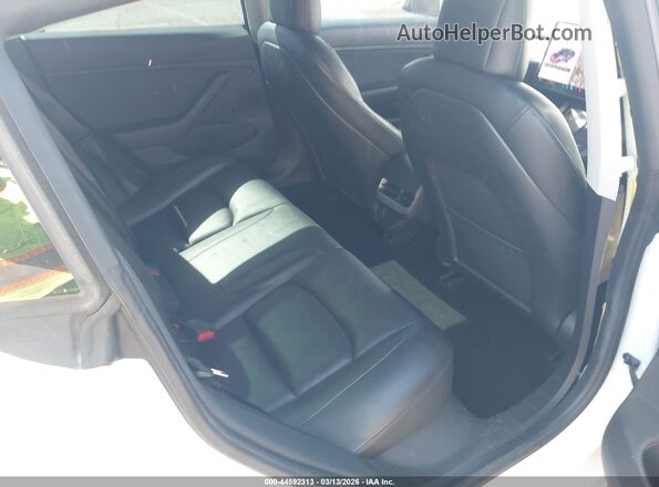 5YJ3E1EB4MF855483 2021 TESLA MODEL 3 White Widok naklejki z numerem VIN
