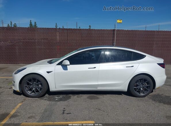 5YJ3E1EB4MF855483 2021 TESLA MODEL 3 White Widok wnętrza 360 stopni