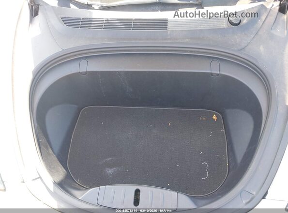 5YJ3E1EB5KF510606 2019 TESLA MODEL 3 White 