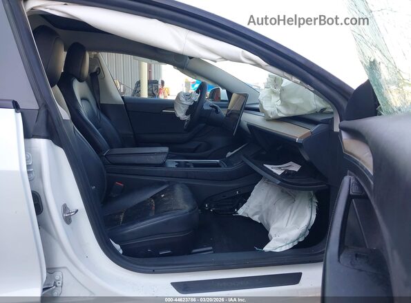5YJ3E1EB5MF070132 2021 TESLA MODEL 3 White Widok wnętrza z przodu